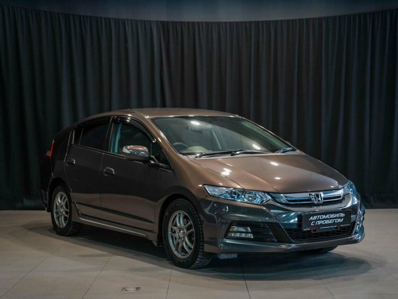 Хонда Инсайт 2012 год