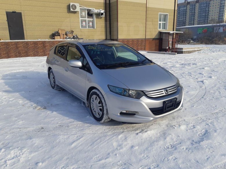 Хонда Инсайт 18 года