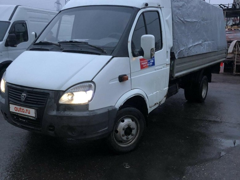 ГАЗ-330202 грузовой с бортовой