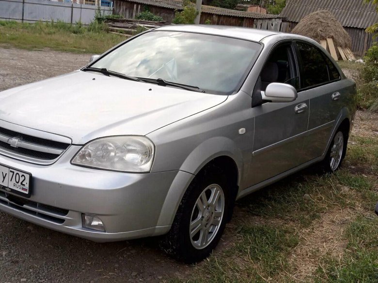 Шевроле Лачетти 2008 черный