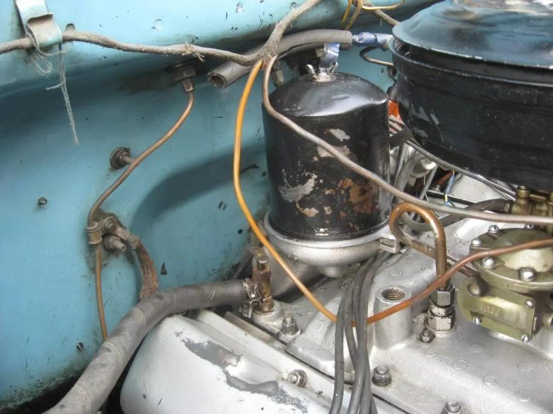 Газ 3307 моторный отсек