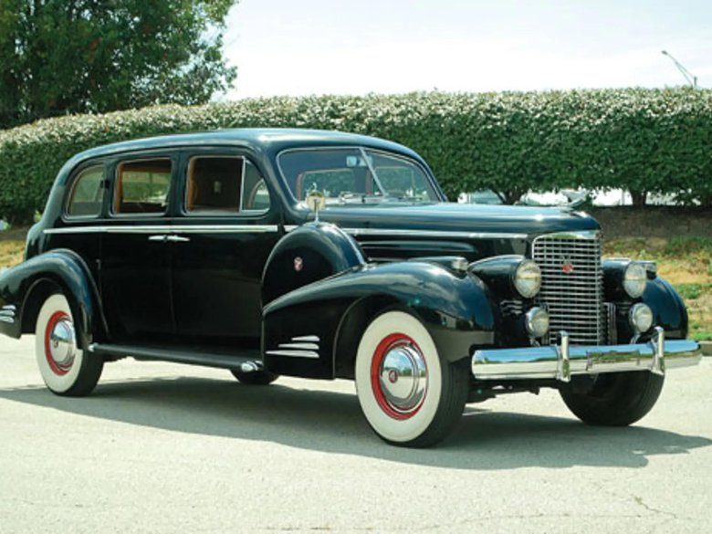Cadillac v16 1938