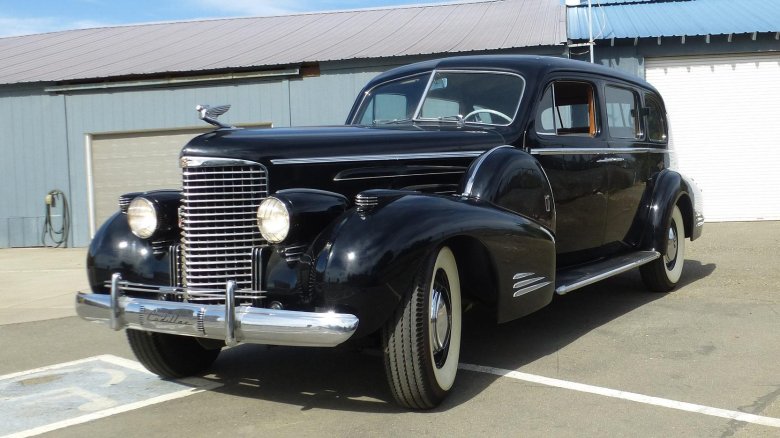 Cadillac fleetwood 1938