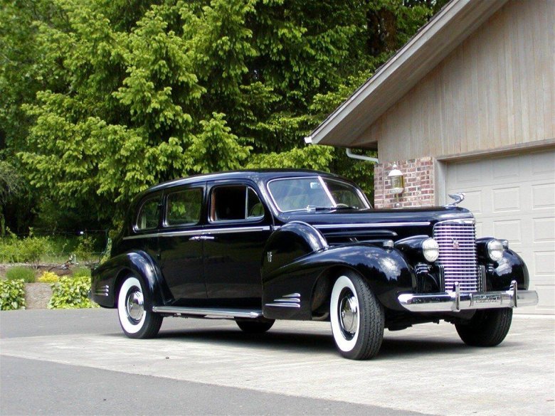 Cadillac fleetwood 1938