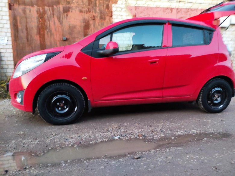 Chevrolet Spark m300
