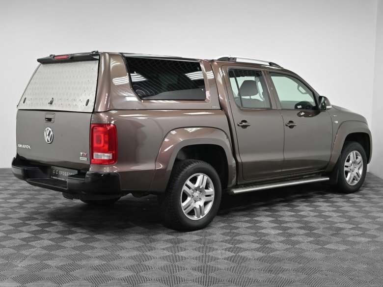 Volkswagen amarok 2013