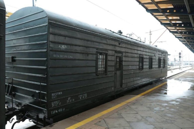 Вагоны служебно технические