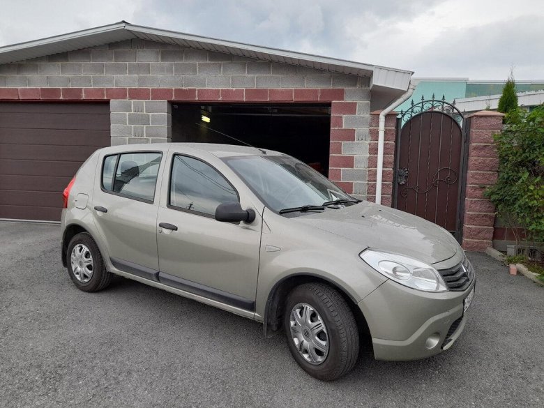 Renault sandero 2010