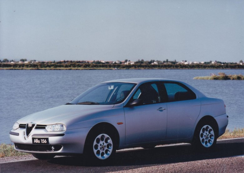Alfa Romeo 156
