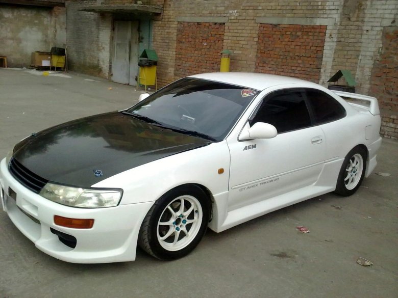 Тойота Левин 100