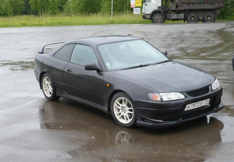 Тойота Левин купе 2000