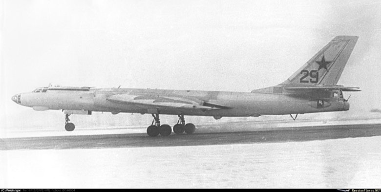 Туполев ту-16