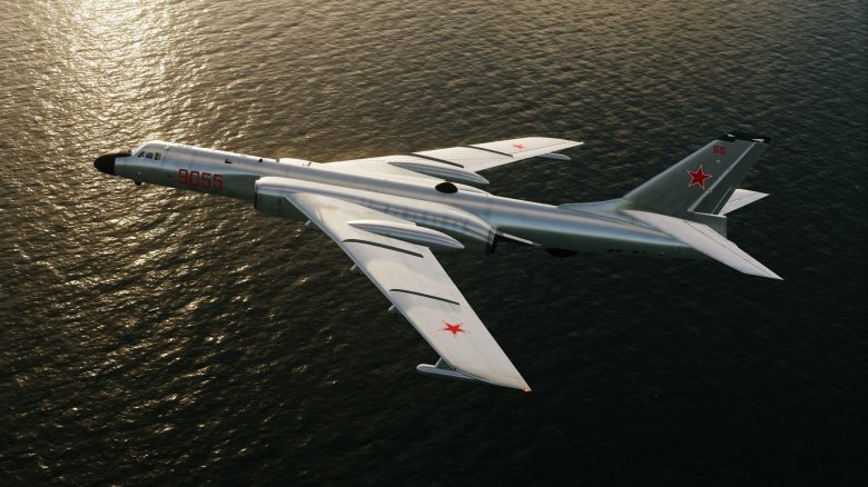 Tu-16 badger