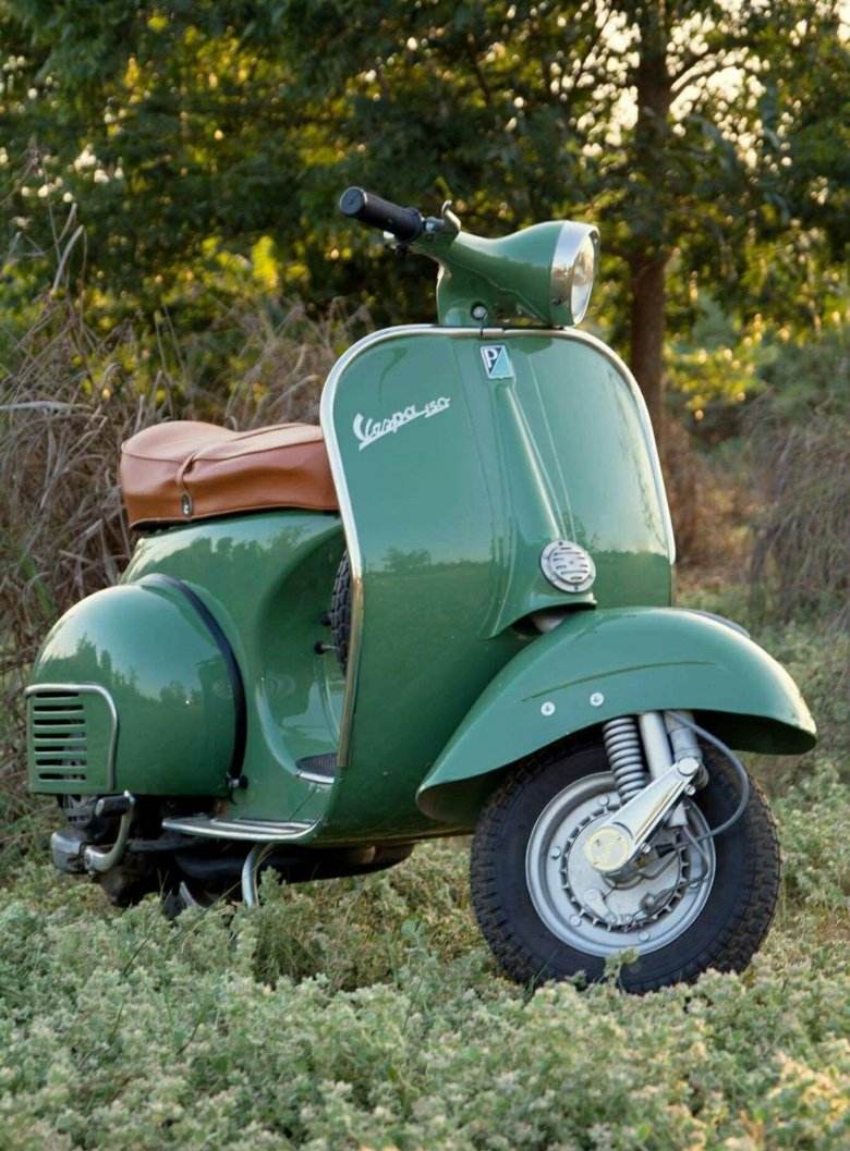 Мотороллер италия vespa