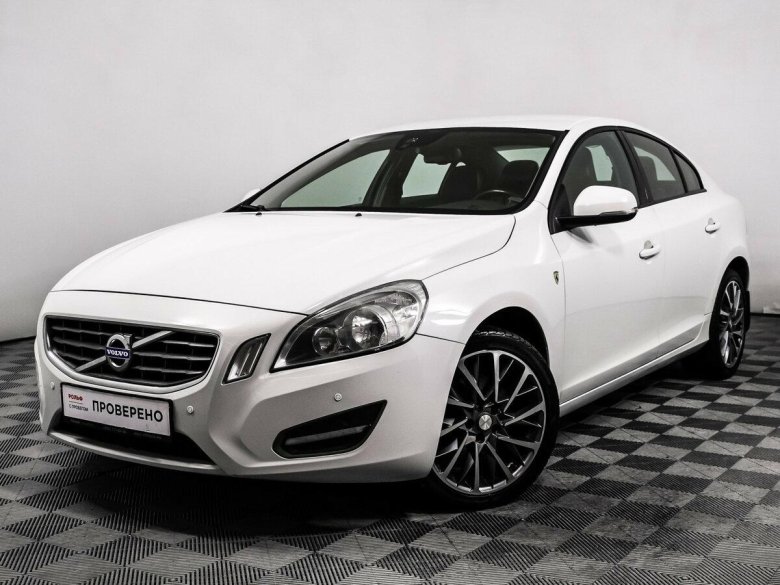 Volvo s60 2012 белый