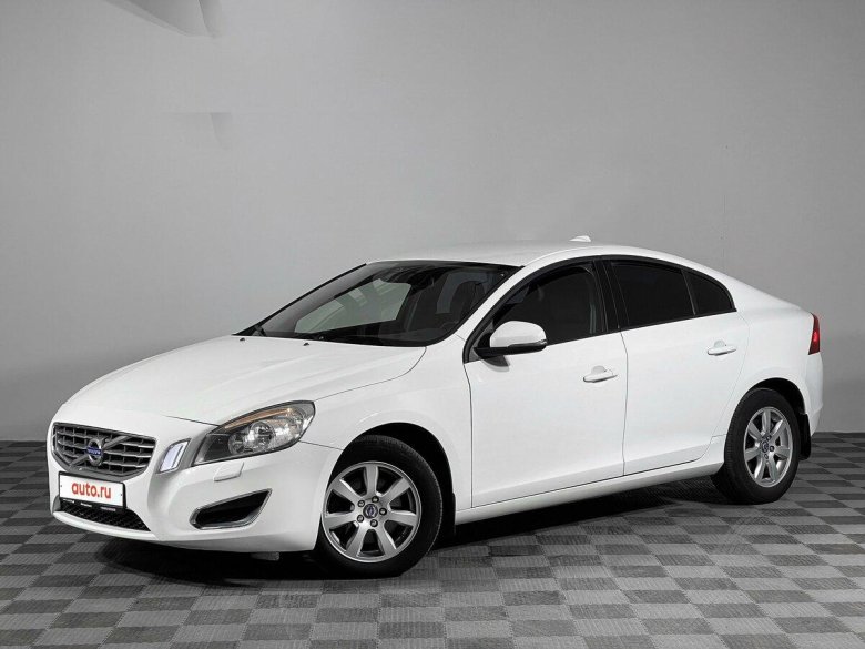 Вольво белая