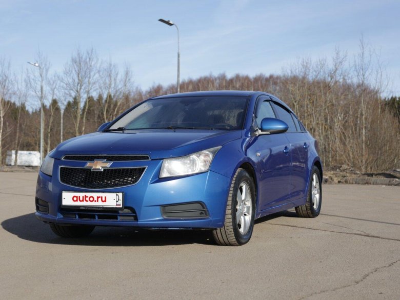 Синий шевроле круз