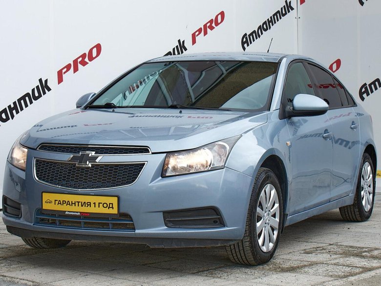 Chevrolet cruze 2011 седан