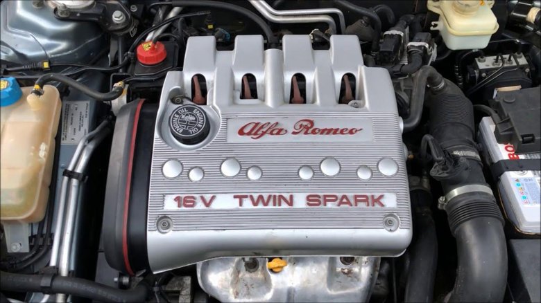 Alfa romeo twin spark 16v