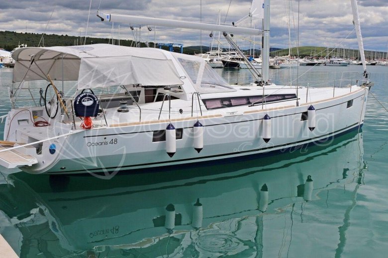 Oceanis 48