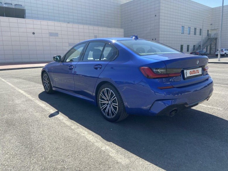 Bmw 3 2021 синяя
