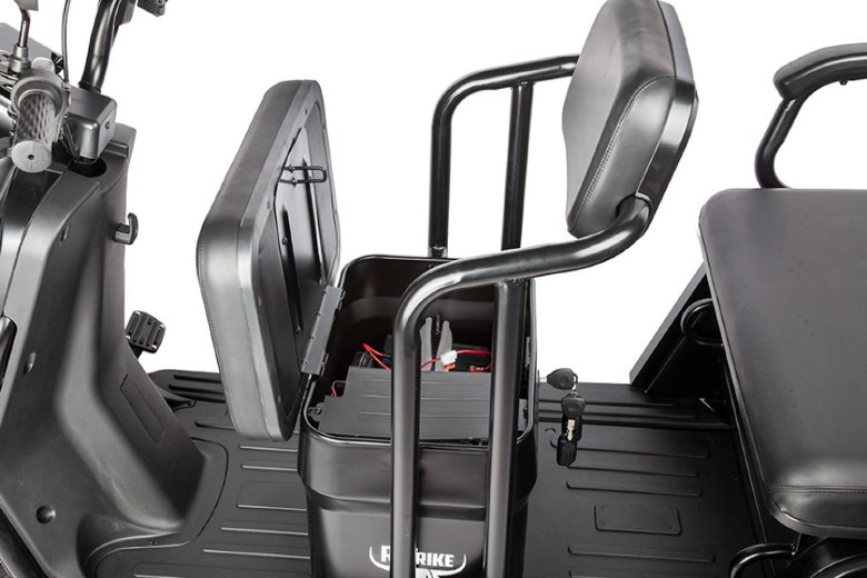 Электротрицикл rutrike топик черный