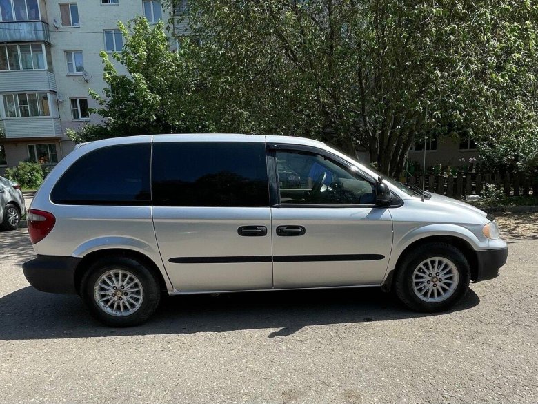 Додж караван 2001