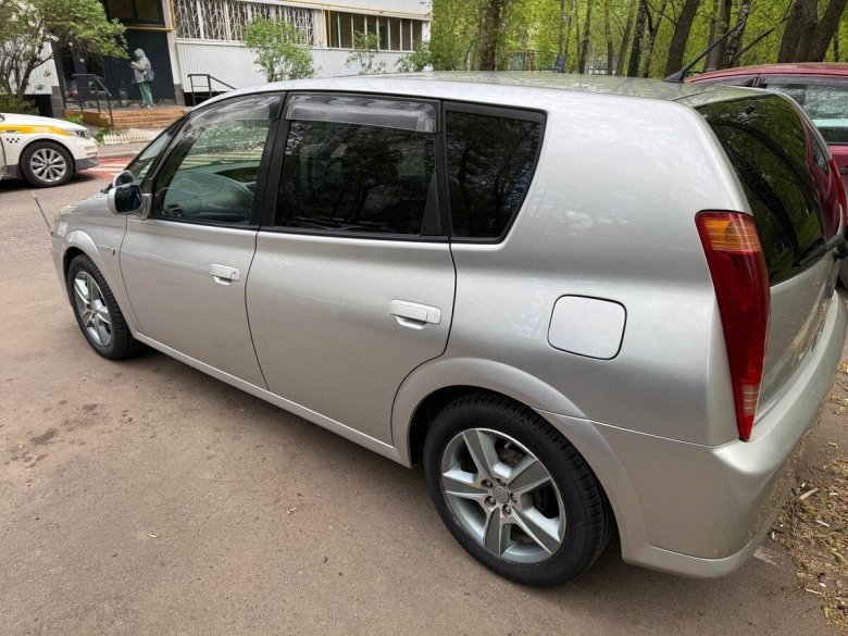 Тойота опа 2000 1.8