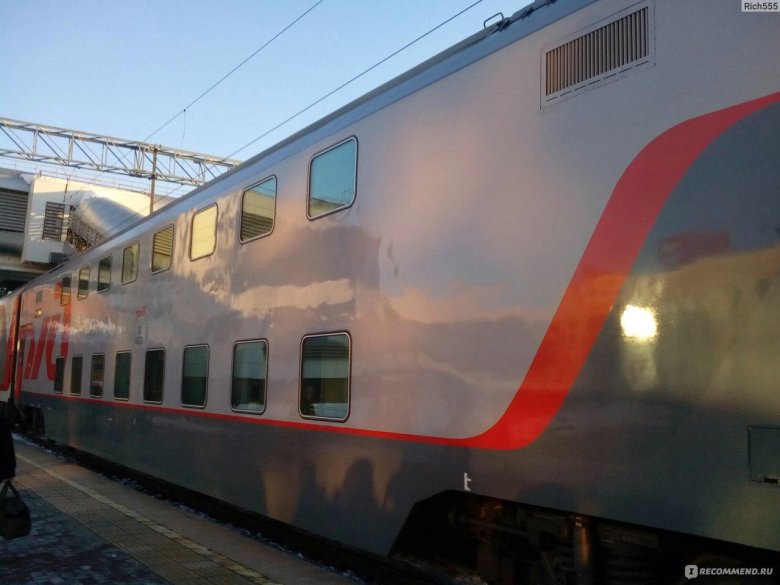 Фирменный двухэтажный поезд москва санкт-петербург
