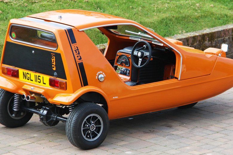 Автомобиль bond bug 700e