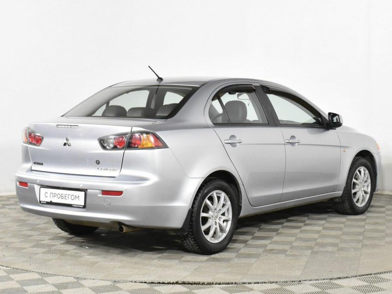 Мицубиси лансер 10 серебристый