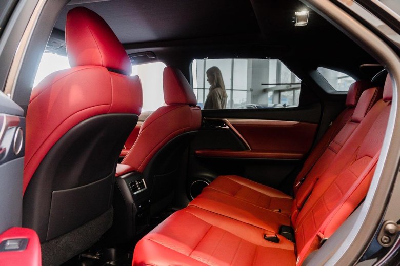 Лексус рх 350 f sport салон