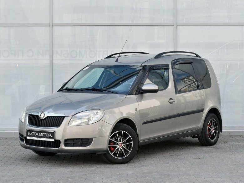 Шкода минивеном