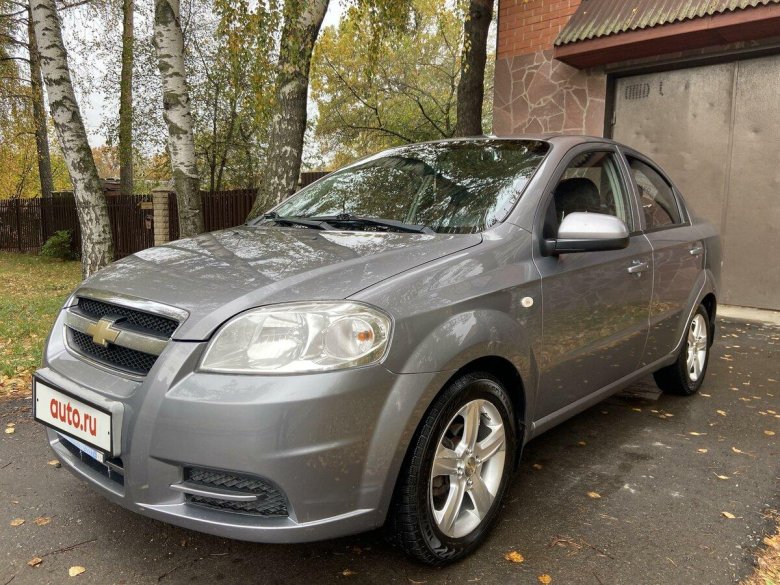 Авео 2010 седан