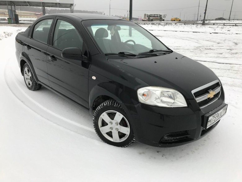 Шевроле Авео седан черный 2010