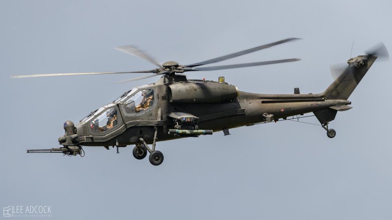 Вертолет боевой