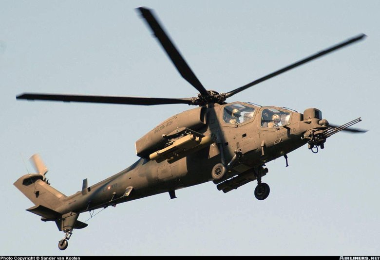 Военен вертолет