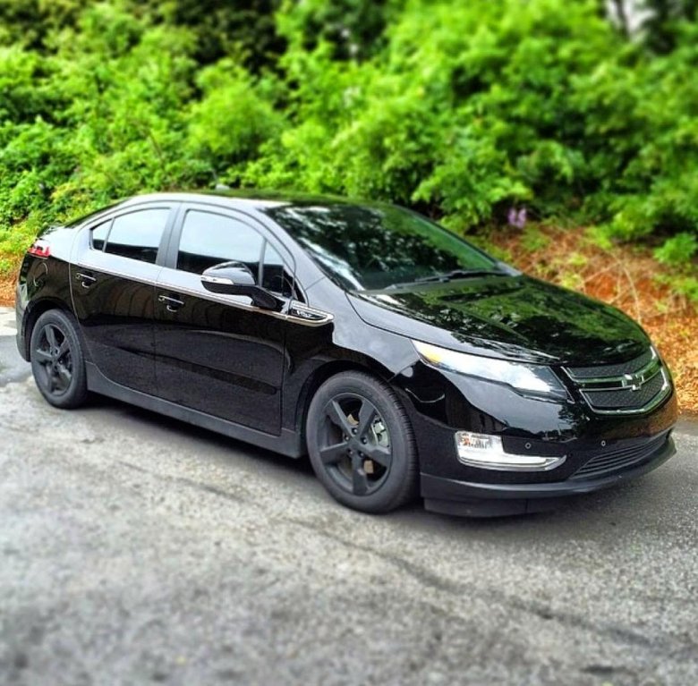 Chevrolet Volt 2 Black