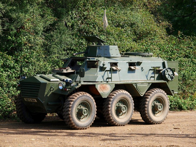 Бтр saracen fv603