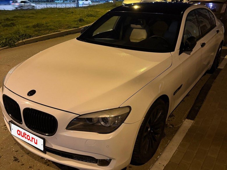 Bmw 750li 2010 белая