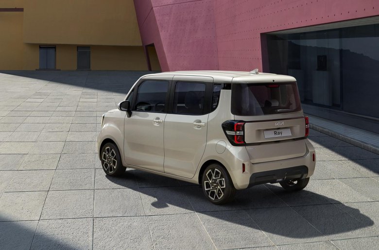 Honda life v рестайлинг