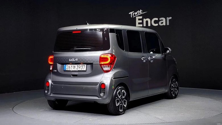 Автомобили kia