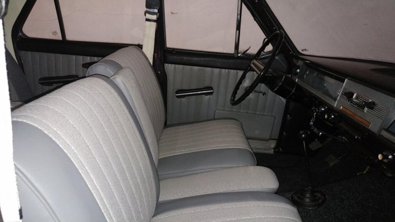 Волга газ 24 10 салон