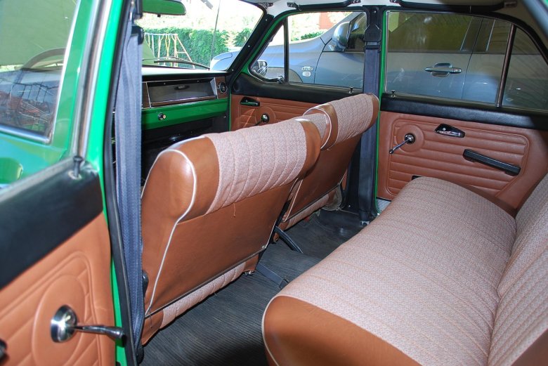 Газ 24 салон оригинал