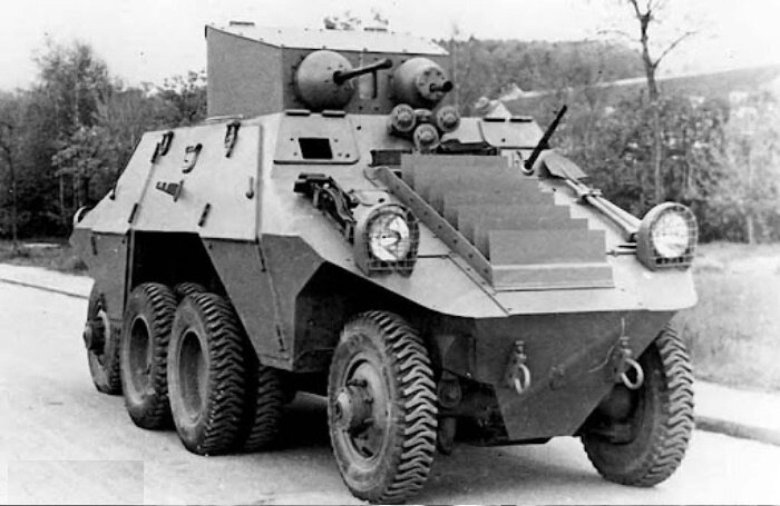 Немецкий бронеавтомобиль