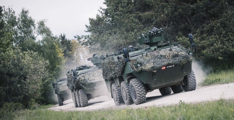 Бтр pandur evo 6x6