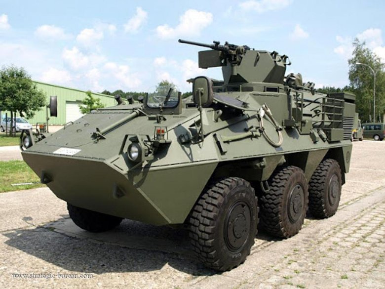 Stryker боевая бронированная машина
