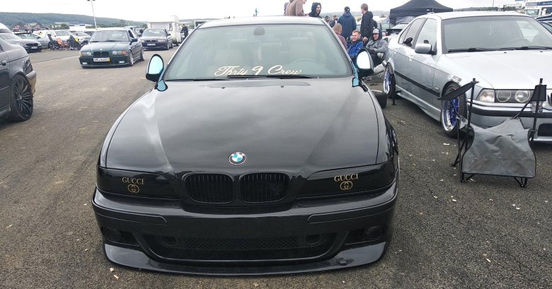 Бмв е39 серый мат