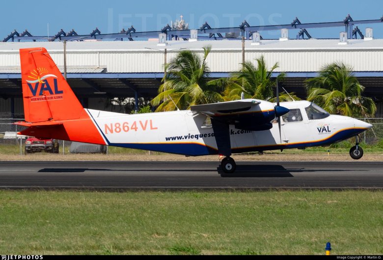 Vieques air link
