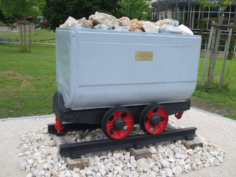 Шахтный локомотив вагонетки